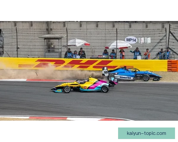 F1赛季最新动态：车队策略调整与顶尖车手表现分析