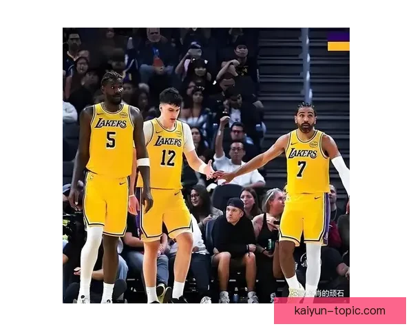 NBA最新动态：湖人击败勇士迎来三连胜 詹姆斯砍下40分创历史新高