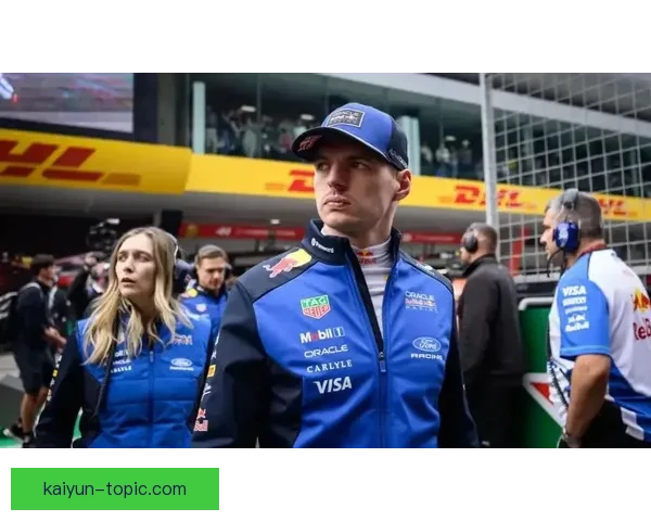 F1赛季最新动态揭秘各车队策略调整与车手表现分析